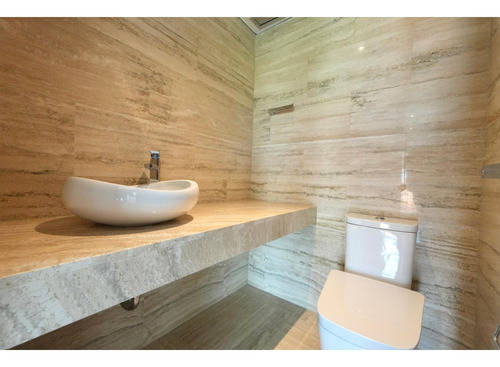 Hermoso Apartamento En Alquiler Lomas De Las Mercedes 206,91 M2