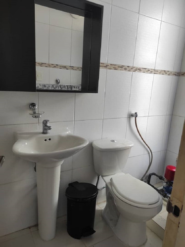 Imagen 13 de 15 de Oficina En Alquiler Av. Andrés Bello Edif. Nuevo Centro