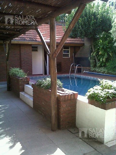 Imagen 21 de 25 de Casa En Venta - Olivos-golf - 4 Ambientes - Dependencia - Pileta -