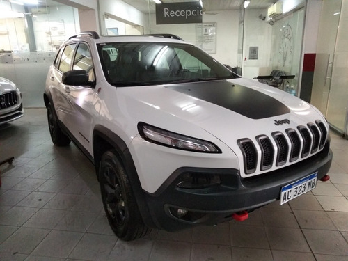 Imagen 2 de 8 de Jeep Cherokee Trailhank
