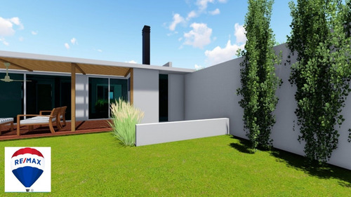 Casa En Venta En Construcción En La Plata