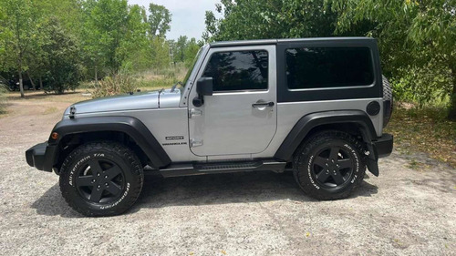 Imagen 2 de 5 de Jeep Wrangler 2013 3.6 Sport 284hp Mtx