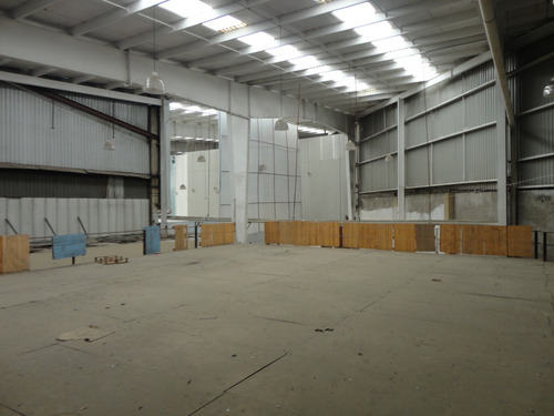 Bodega Comercial En Renta Y Venta Sobre Norte 45 De 1914m2, Altura De 9 A 11 Metros.