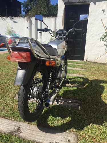 Suzuki Ax100