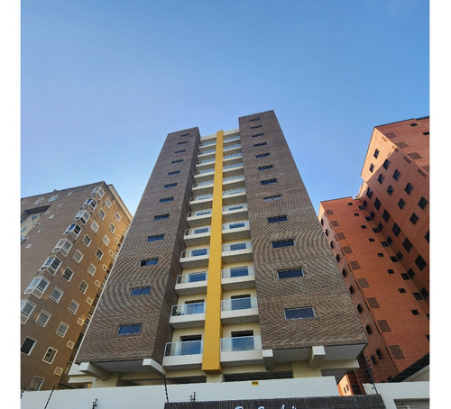 C-6117 En Venta Apartamento En Maracay Res. San Luis Oportunidad 