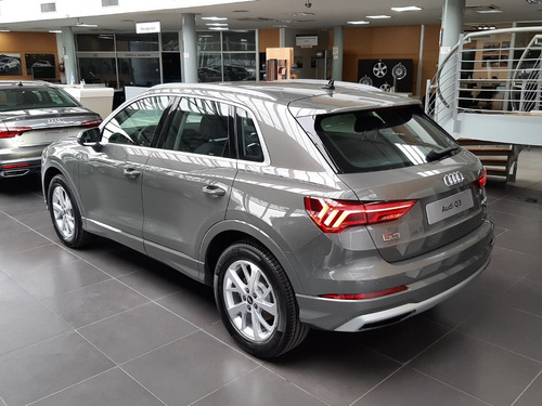 Audi Q3 40 Tfsi 2.0 180cv Quatrto Stronic 2021