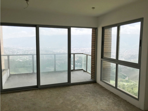 Se Vende Apto 146m2 2h+s/3.5b/2p Obra Gris Alto Hatillo 6225