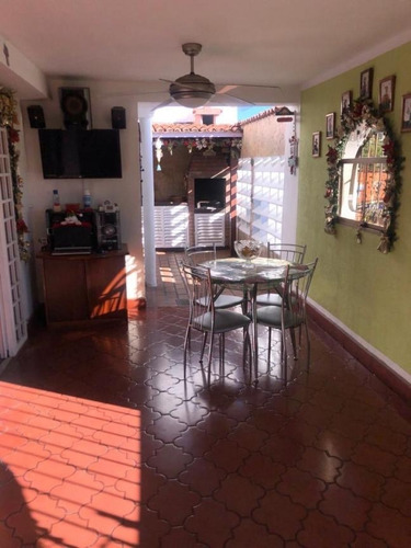 Imagen 6 de 10 de Quinta Campo Alegre Guatire