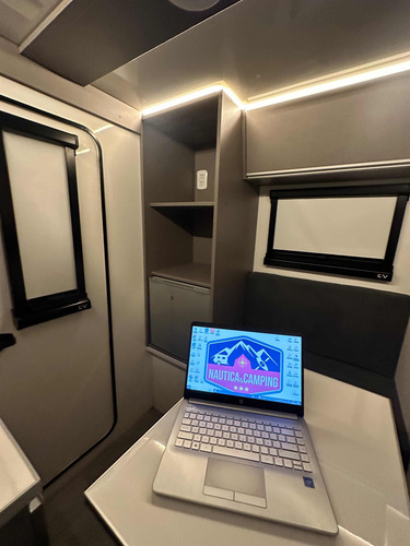 Camper Para Pickup Doble Cabina Marca Iseo