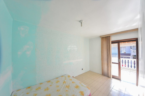 Sobrado Triplex 180m2 - Alto Boqueirão Condomínio Fechado