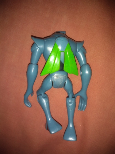 Ben 10 Figura Ultimate Nanomech Original Bandai 4 Pulgadas (Usado)
