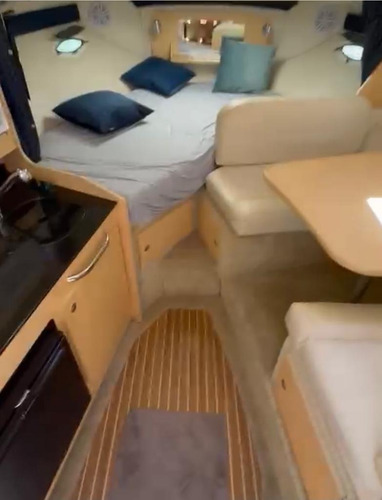 Imagem 13 de 16 de Bayliner 310 2013 Mercruiser 380 Hp 277 Hrs. Gas.