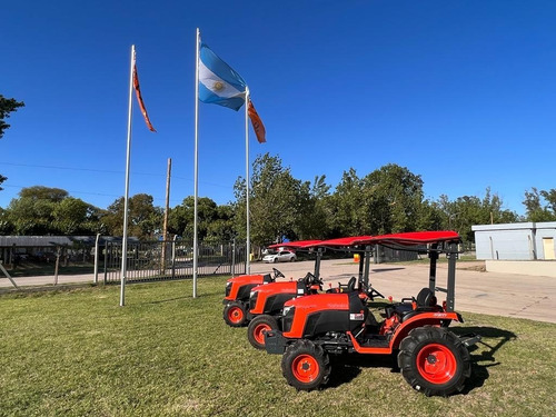 Imagen 2 de 6 de Tractor Kubota B2401 Farm