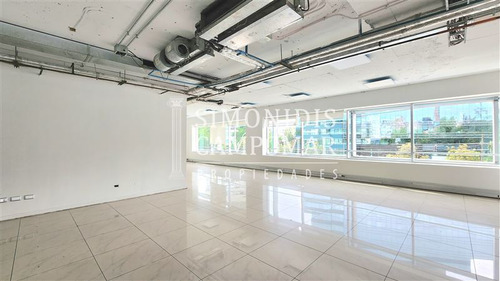 Imagen 1 de 11 de Oficina En Arriendo En Vitacura, Luis Pasteur