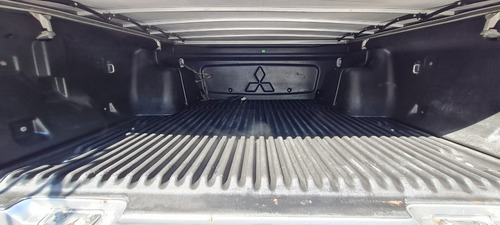 Mitsubishi L200 Triton 4x4 3.5 (cab. Dupla) (aut)