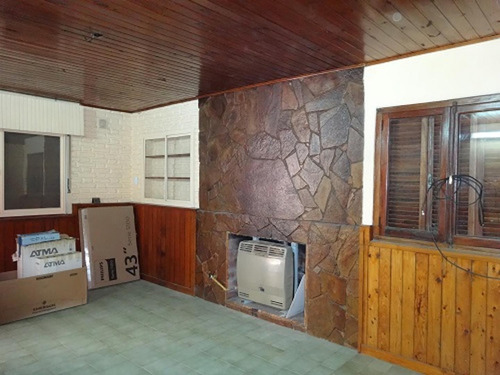Imagen 2 de 5 de Casa En Muy Buen Estado De 2 Domitorios