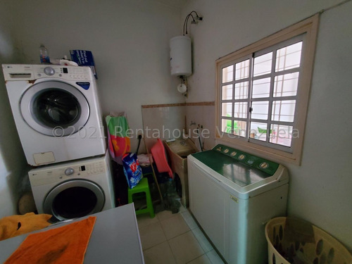 Imagen 9 de 14 de Town House En Venta Tiuna Maracay 22-4331 Hc