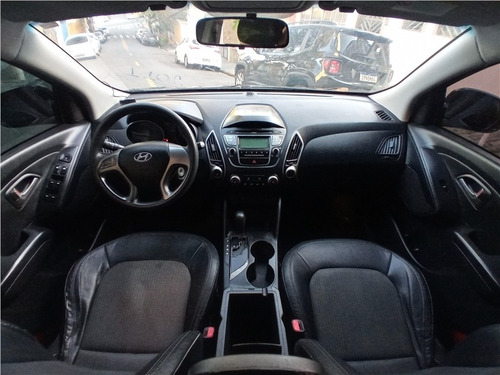 Imagem 5 de 13 de Hyundai Ix35 2.0 Mpfi Gls 4x2 16v Gasolina 4p Automático