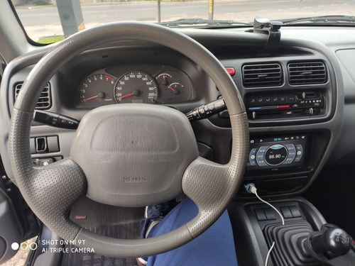 Imagem 5 de 9 de Chevrolet Bolt Tracker 2.0 4x4 16 V