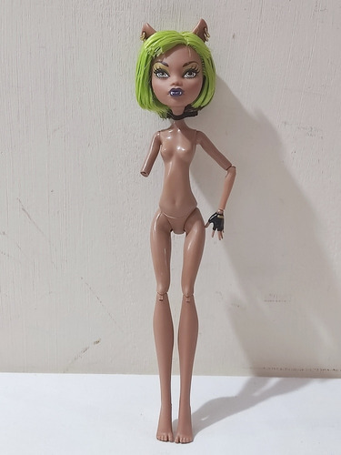Monster High Mattel 2008, Clawdeen Pelo Verde (incompleta). (Usado)