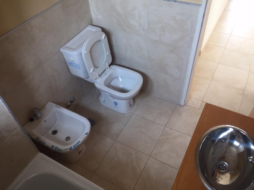 Imagen 23 de 27 de En Venta. Triplex Con Patio Y Cochera. San Miguel