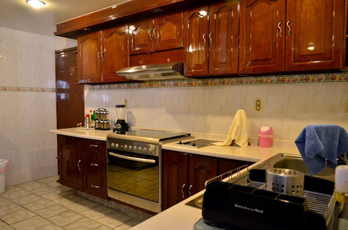 Casa En Venta En Lomas De La Hacienda Av1032