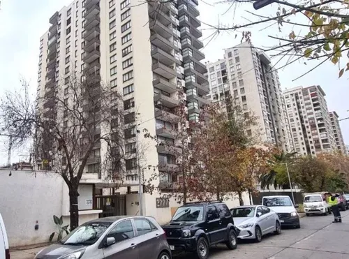 Depto En Venta Macul / Estac. Y Bodega