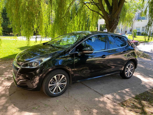 Peugeot 208 1.6 Feline 2017
