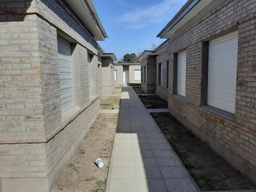 Imagen 6 de 13 de Lindos Departamentos En Calle 68 E/ 25 Y 27