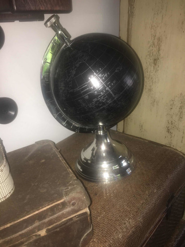 Imagen 8 de 9 de Globo Terráqueo Base Y Eje Metálico 40 Cm Holandés