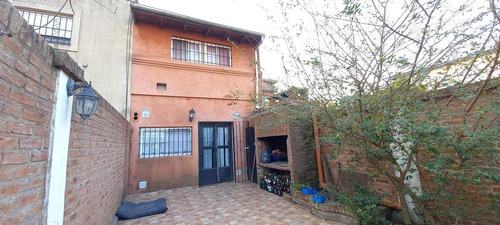 Imagen 7 de 13 de Duplex Con 3 Dormitorios Y Espacio Verde - Calle 25 Al 4200 - Villa España