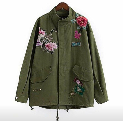 Parka Campera Bordada Zaras 