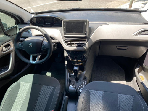 Peugeot 208 Allure 1.5 Nav 2017 Cassano Automobili