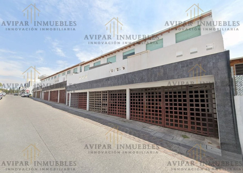 Venta De Casa En La Mejor Zona De Col. Milenio Iii, Santiago De Querétaro, Qro. Et