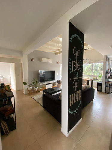 Imagen 6 de 30 de Hermoso Departamento En Complejo
