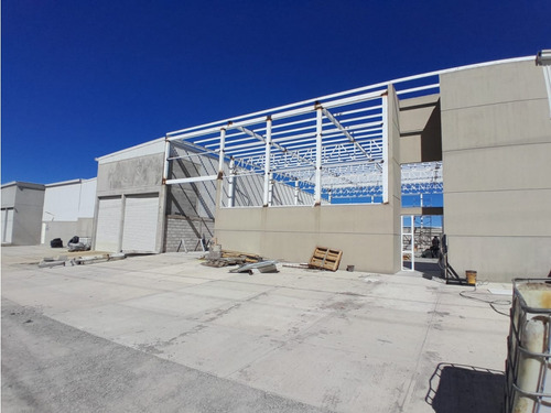 Bodega En Preventa De 1500m2 En Querétaro, Corregidora.