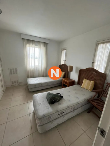 Apartamento A La Venta En Pinares, Punta Del Este 4 Dormitorios