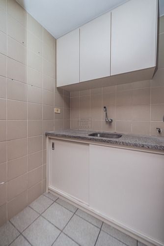 Imagem 3 de 7 de Salas Comerciais À Venda Com 97.55m² Por R$ 350.000,00 - Curitiba / Pr - Sl1908