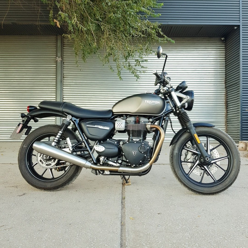 Triumph Street Twin