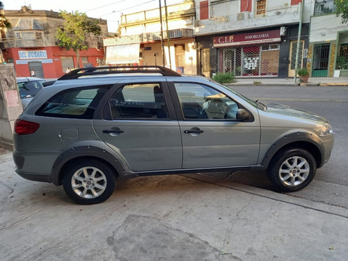 Fiat Palio 1.4 Weekend Trekking 2011 /bareinautos