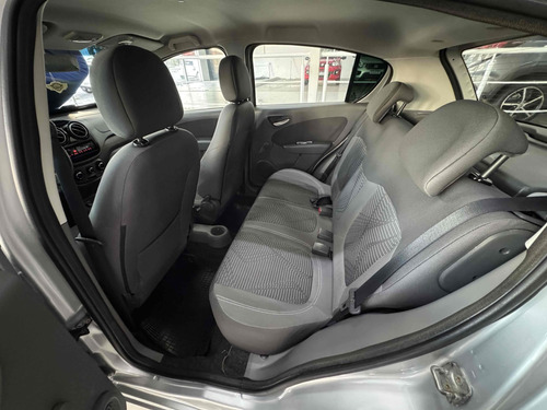 Fiat Palio 1.0 MPI ATTRACTIVE 8V FLEX 4P MANUAL