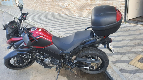 Suzuki Vstron 650xt