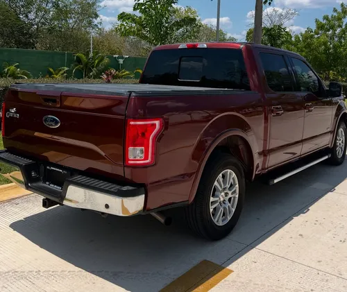 Ford F150 Lariat 2016