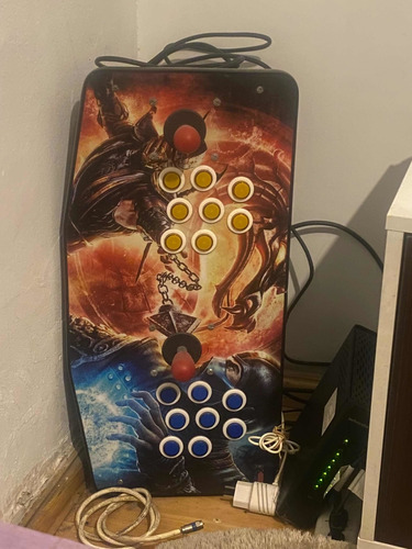 Imagen 4 de 6 de Consola Arcade 7 Mil Juegos