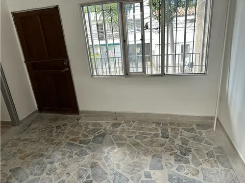 Arriendo Casa En Simon Bolivar Muy Amplia