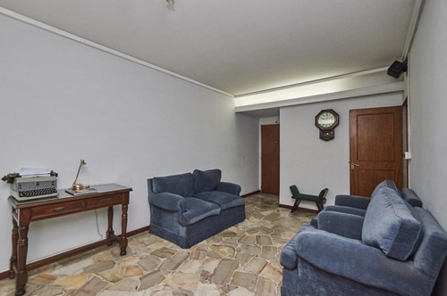 Imagen 6 de 30 de 4 Ambientes Con Dependencia Y Dos Balcones Al Frente. Apto Profesional-almagro-