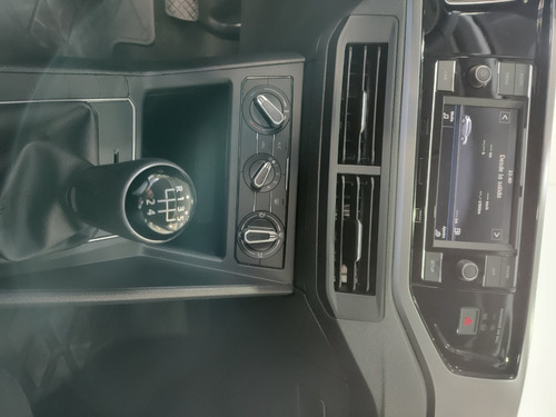 Imagen 25 de 25 de Volkswagen Nivus Trendline 170 Tsi Manual Mt 95cv Autotag 0k