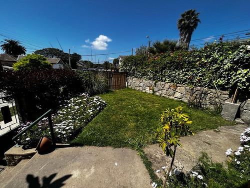 Concón, Playa Amarilla, 4 Dormitorios, 2 Baños, Jardín