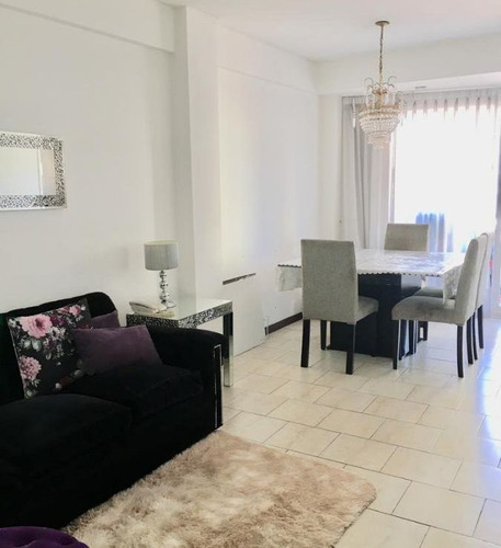 Departamento En Venta De 2 Dormitorios C/ Cochera En Villa Urquiza