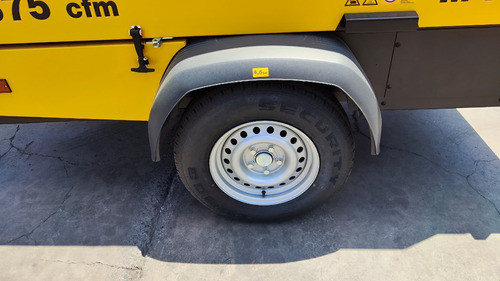 Compresor Aleman Aire 375 Cfm Kubota Kaeser M100 Motorman